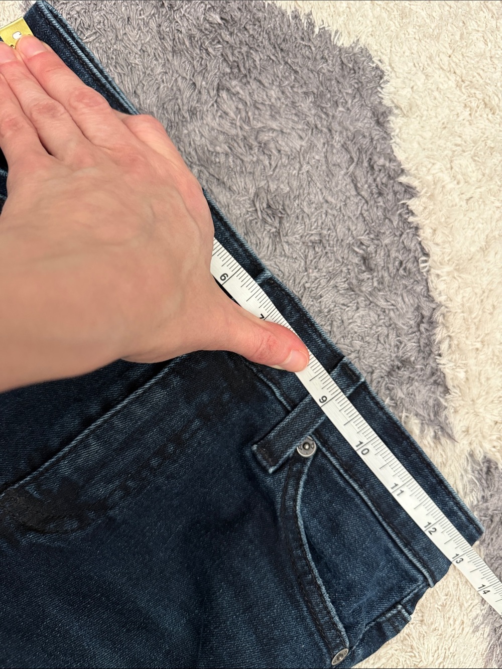 AG Mari high rise slim straight size 24 - Picture 7 of 10